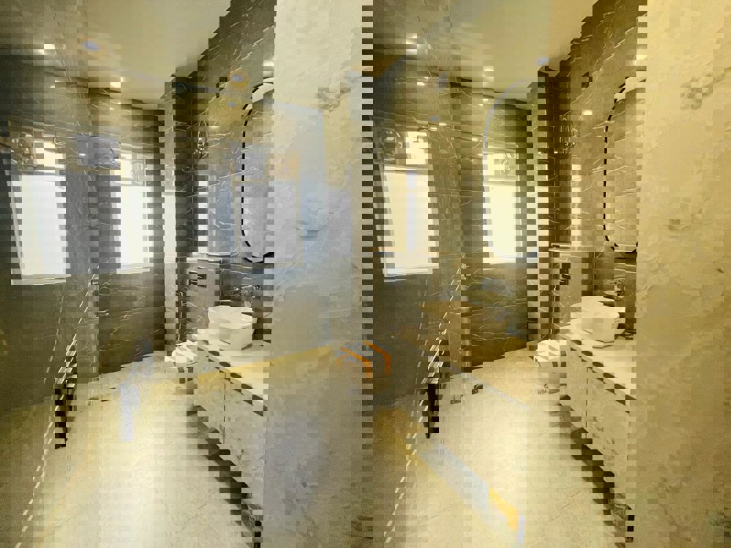 3 BHK + Pooja Room,Servant Room,Study Room,Store Room 180 Sq.Yd. Builder Floor in Amolik Aster Woods