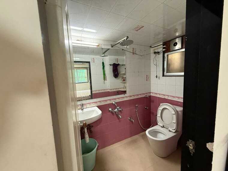 Bathroom, nitie-gardens-chs 2 Bedroom 750 Sq.Ft. Apartment In Powai Mumbai 10290878