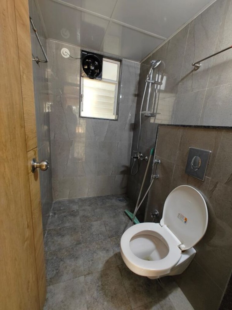 Bathroom, viraj-sequoia 3 Bedroom 1552 Sq.Ft. Apartment In Aundh Pune 10290883