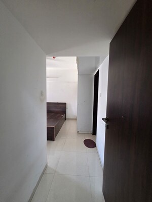 Bathroom in 3 BHK Apartment at Puranik Abitante, Bavdhan – for Sale