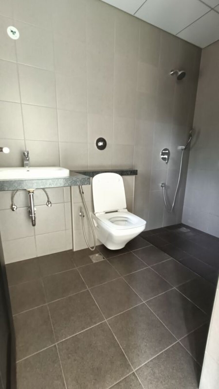 Bathroom, sobha-nesara 3 Bedroom 2080 Sq.Ft. Apartment In Kothrud Pune 10290890