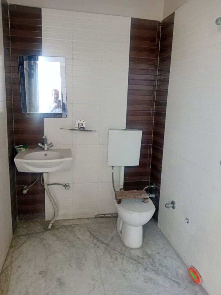 Bathroom, sector 13 1 Bedroom 326 Sq.Ft. Builder Floor In Sector 13 Panipat 10290896
