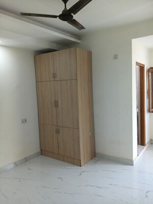 Room in 3 BHK Builder Floor at Turner Road – for Sale