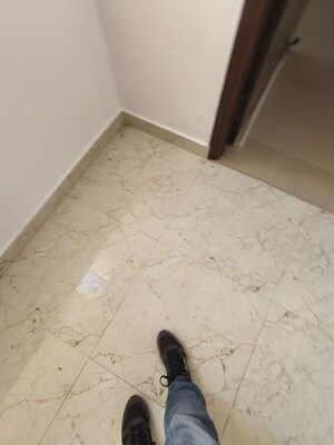 Room in 3 BHK Apartment at Urban Axis Urban Woods, Sushant Golf City – for Rent