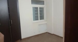 Room in 4 BHK Apartment at BPTP Spacio, Sector 37d – for Rent