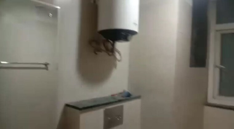 Bathroom, bptp-spacio 4 Bedroom 1850 Sq.Ft. Apartment In Sector 37d Gurgaon 10291009