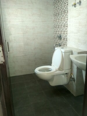 Bathroom in 3 BHK Builder Floor at North Mullanpur – for Sale