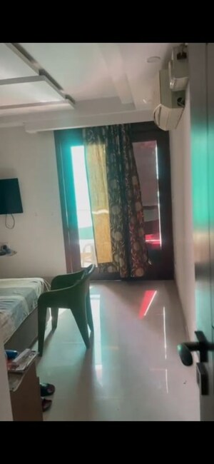 Kitchen in 3.5 BHK Builder Floor at Sector 21d – for Sale