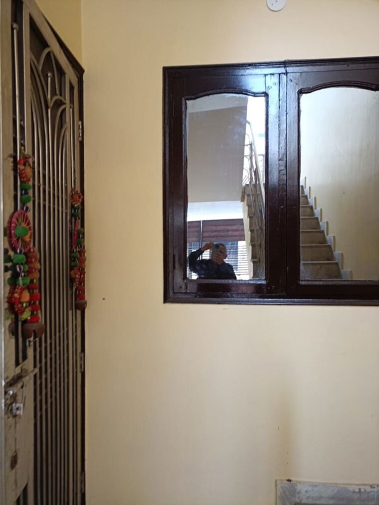 undefined, sector 10 3 Bedroom 1800 Sq.Ft. Builder Floor In Sector 10 Faridabad 8580451