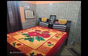 Bedroom in 1 BHK Builder Floor at Sector 45 – for Rent