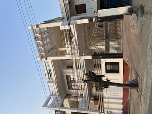 6 BHK Independent House For Rent in Ghanshyam Palace Indira Nagar, Indira Nagar