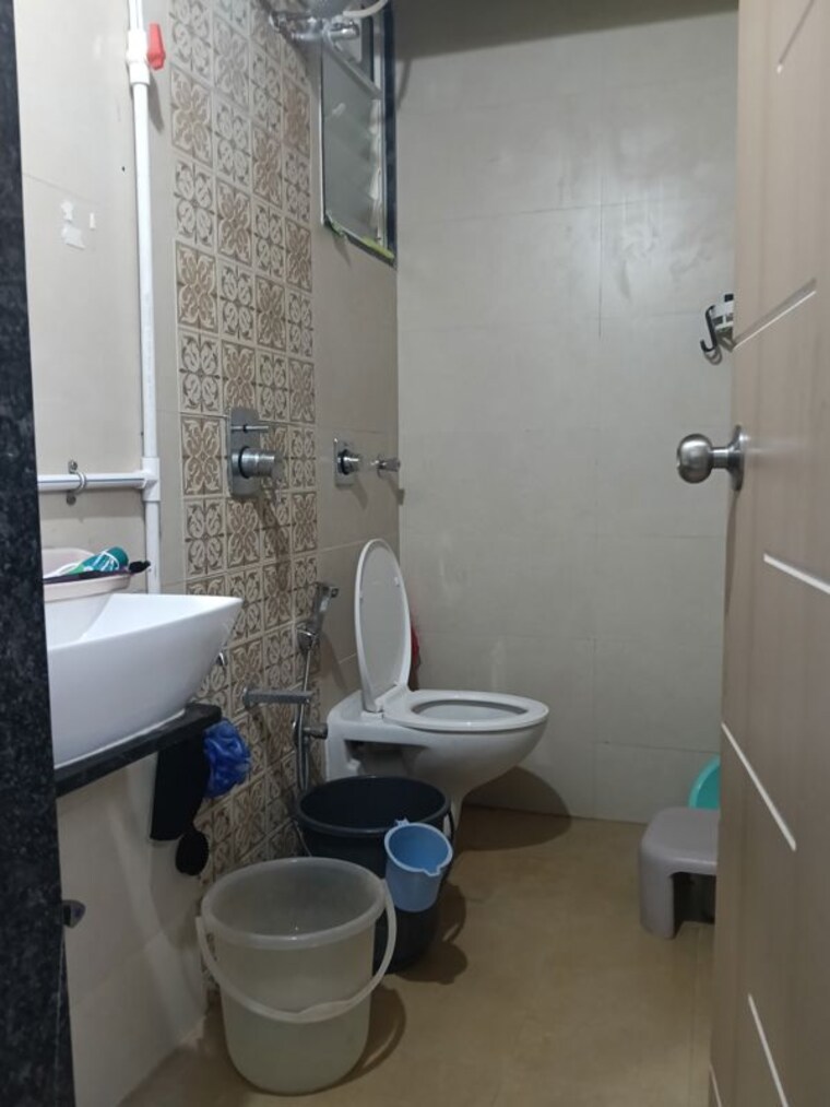 Bathroom, ganraj-heights-wadgaon-sheri 1 Bedroom 610 Sq.Ft. Apartment In Wadgaon Sheri Pune 10291129
