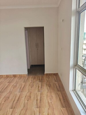 Room in 4 BHK Penthouse at Raheja Atharva, Sector 109 – for Rent