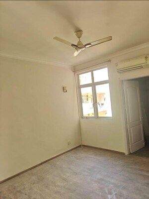 Room in 4 BHK Penthouse at Raheja Atharva, Sector 109 – for Rent