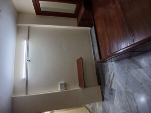 Furnished Amenities in 2 BHK Apartment at Kamanwala Manavsthal II, Goregaon East – for Rent