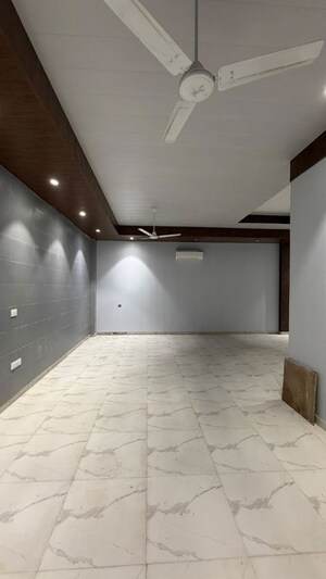  Office Space For Rent in Pamposh Enclave