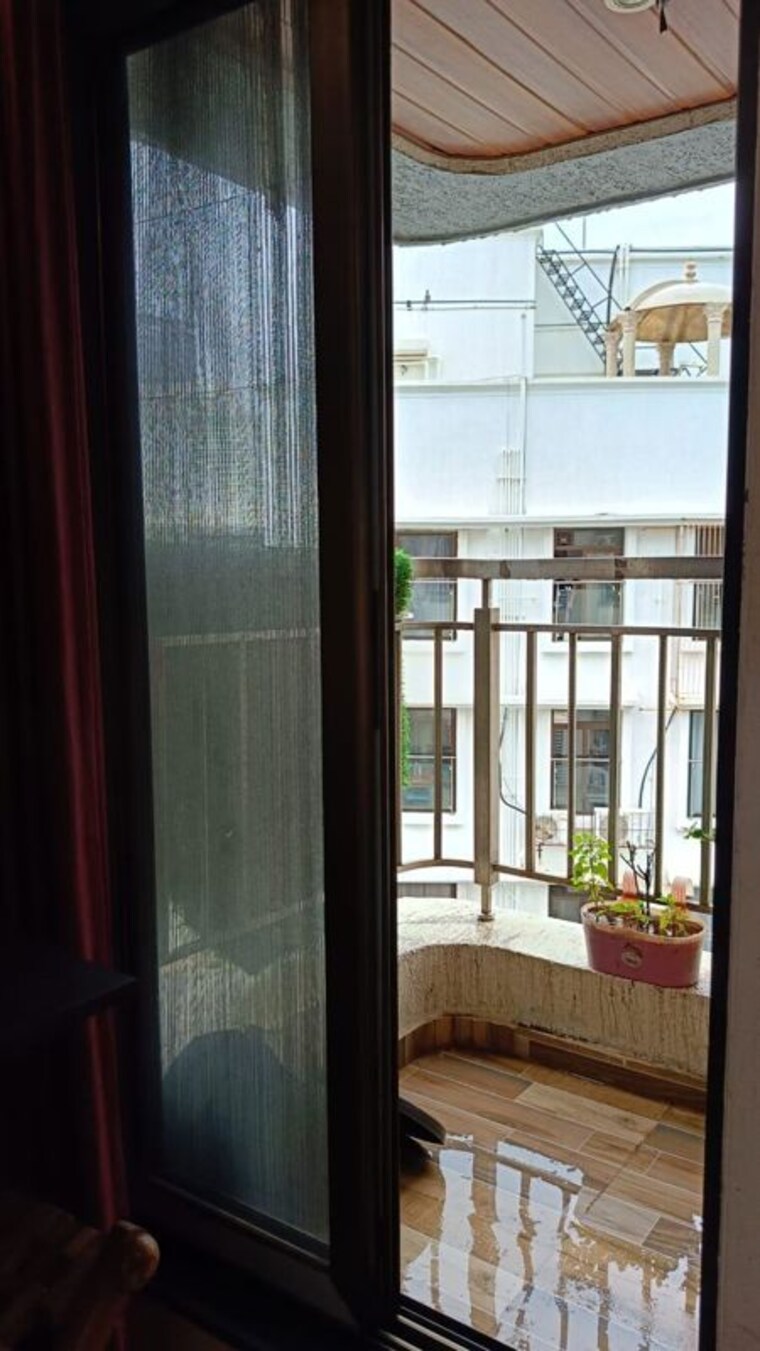 Balcony, prayag-heights 2 Bedroom 640 Sq.Ft. Apartment In Dindoshi Mumbai 10291257