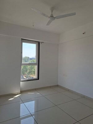 Room in 3 BHK Apartment at Kanchan Osian One and Only, Koregaon Park – for Rent