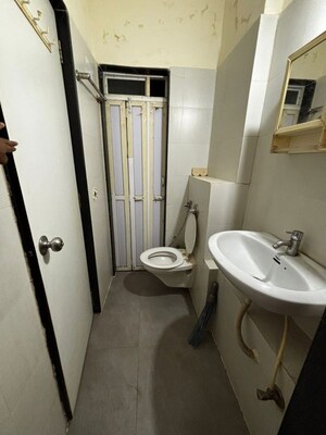 Bathroom in 2 BHK Apartment at Mantri Park, Goregaon East – for Rent