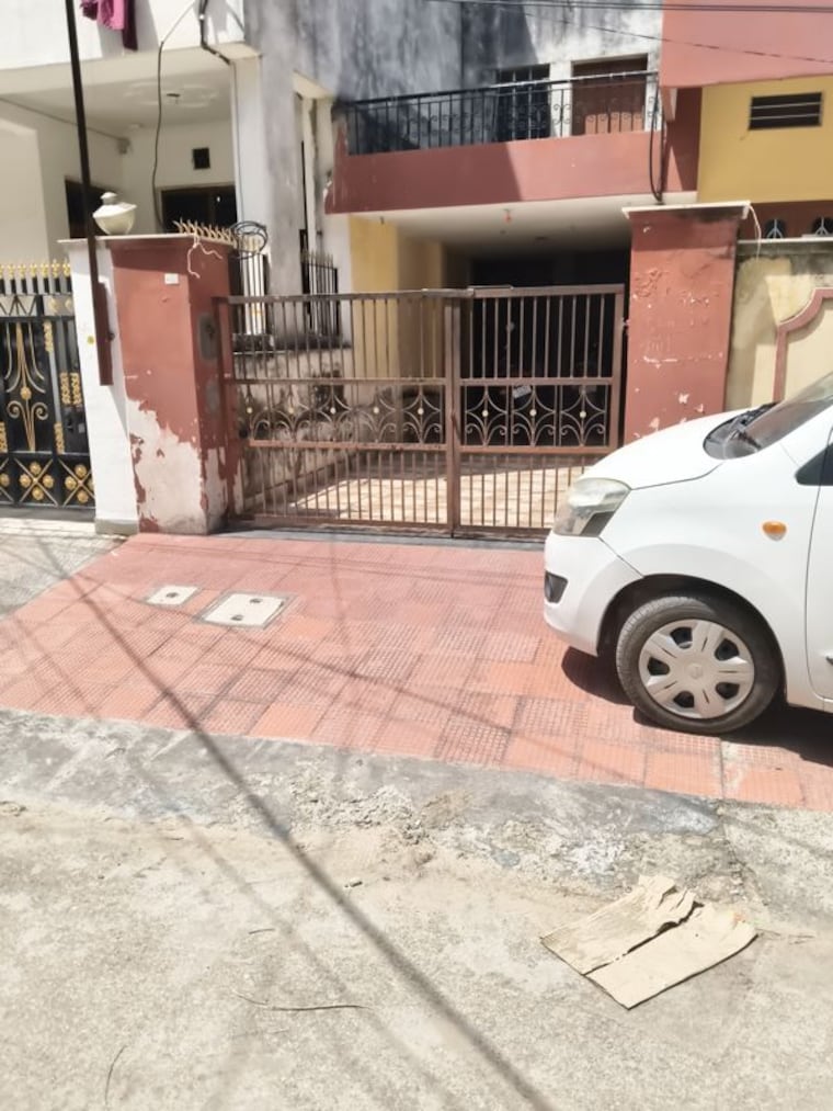  Parking, govindpuri 4 Bedroom 200 Sq.Yd. Independent House In Govindpuri Jaipur 10291301