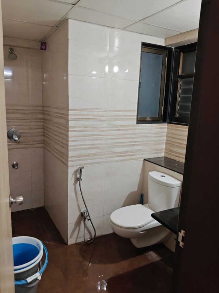 Bathroom, paranjape-blue-ridge 3 Bedroom 1320 Sq.Ft. Apartment In Hinjewadi Pune 10291310