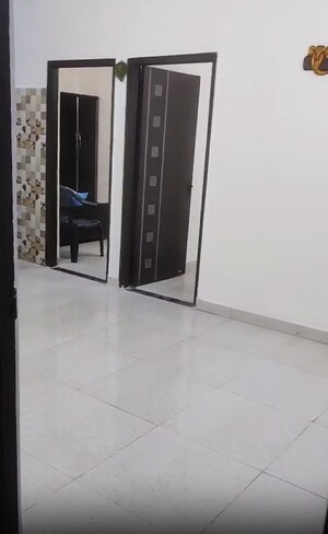 Room in 2 BHK Builder Floor at Sai Enclave Noida, Sector 53 – for Rent