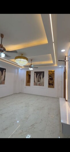 3 BHK Builder Floor For Sale in Max Defence City Apartments
