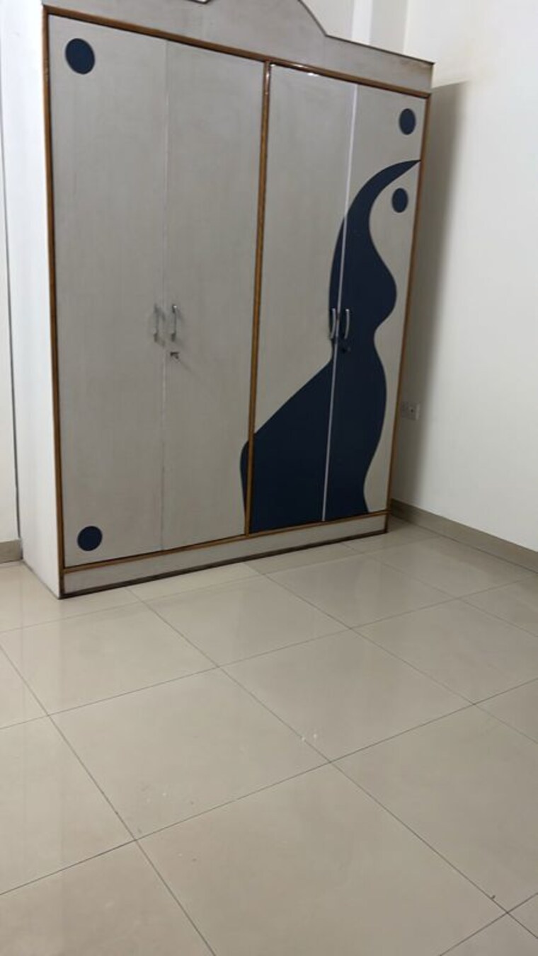 undefined, shanti-plaza-vaishali 4 Bedroom 225 Sq.Mt. Apartment In Vaishali Sector 4 Ghaziabad 10291354