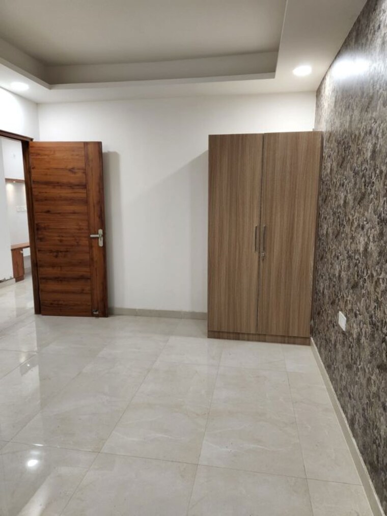 Room, bp-homes 3 Bedroom 250 Sq.Yd. Builder Floor In Sector 85 Faridabad 10291338