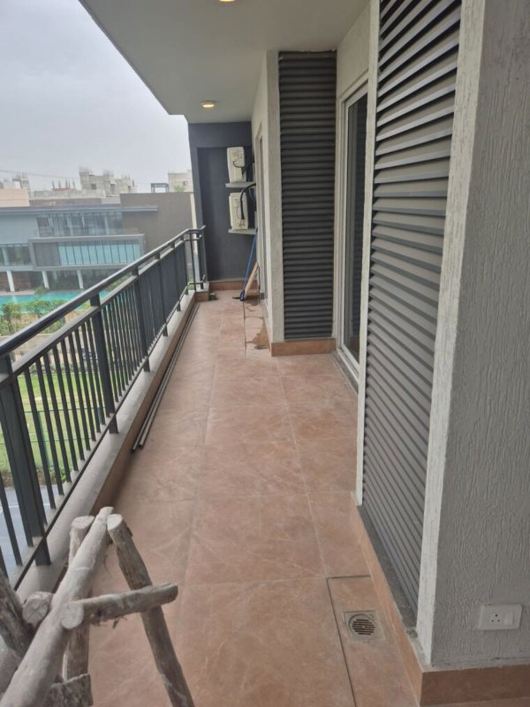 Balcony, godrej-meridien 3 Bedroom 1625 Sq.Ft. Apartment In Sector 106 Gurgaon 10291419