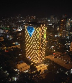 Office Space For Sale in Parinee I