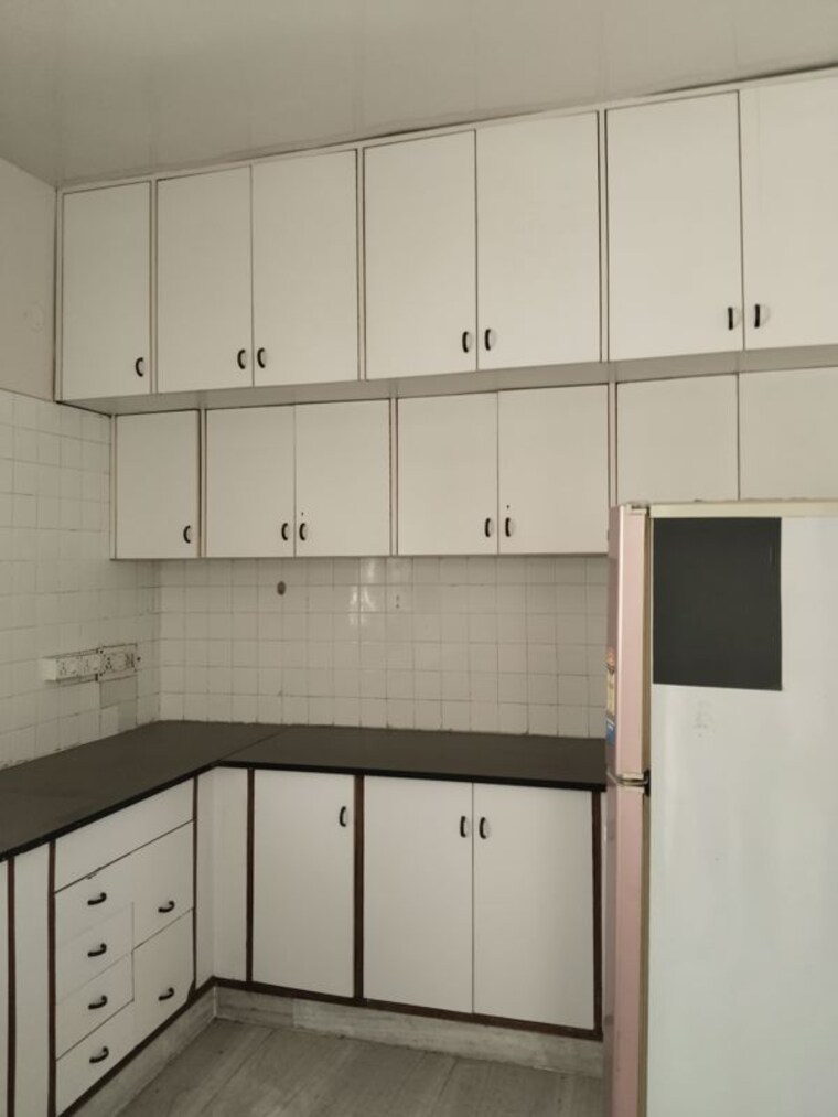 Kitchen, sarita vihar 4 Bedroom 2000 Sq.Ft. Apartment In Sarita Vihar Delhi 10291442