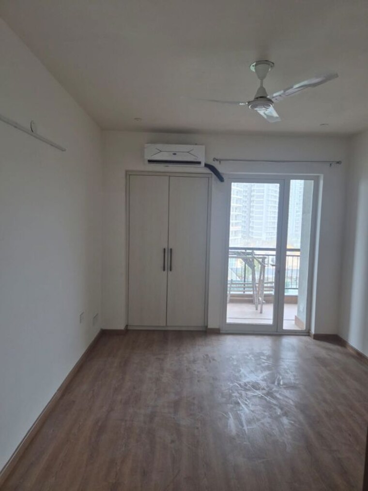 Room, godrej-meridien 3 Bedroom 1625 Sq.Ft. Apartment In Sector 106 Gurgaon 10291493