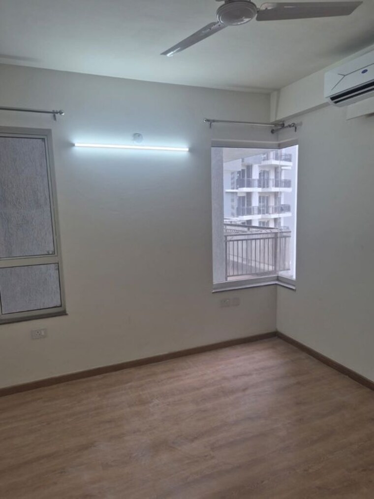 Room, godrej-meridien 3 Bedroom 1625 Sq.Ft. Apartment In Sector 106 Gurgaon 10291493