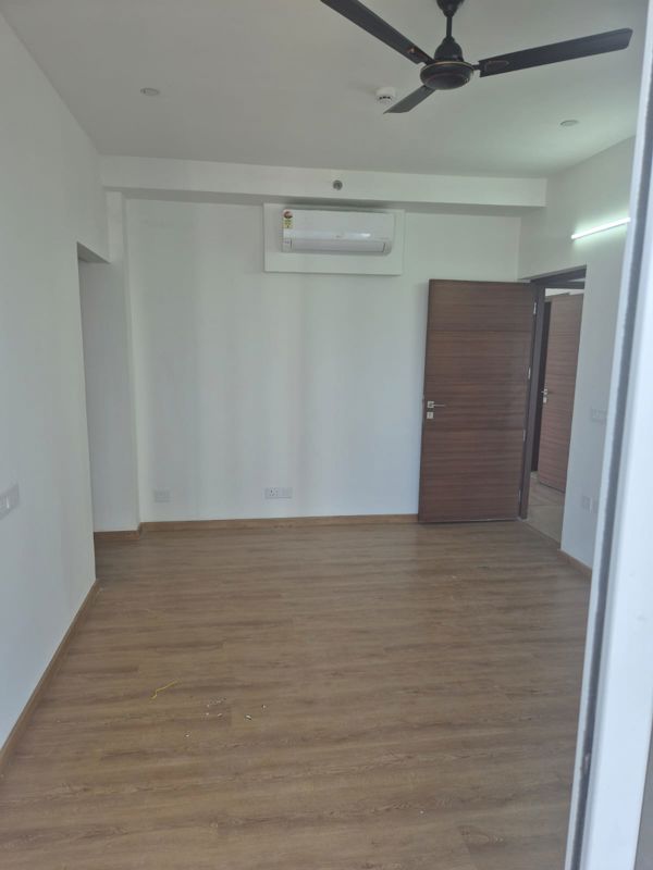 3 BHK Apartment For Sale in Godrej Meridien