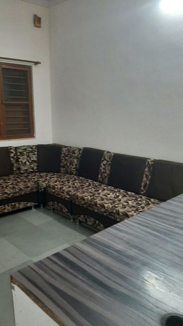 Living Room, prahlad nagar 1 Bedroom 1100 Sq.Ft. Villa In Prahlad Nagar Ahmedabad 10291532