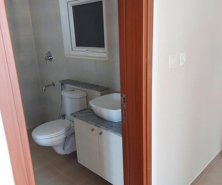 Bathroom, bhartiya-nikoo-homes-phase-2 2 Bedroom 1106 Sq.Ft. Apartment In Thanisandra Main Road Bangalore 10291534