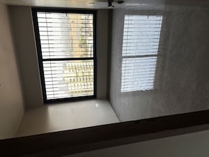 Room in 3.5 BHK Apartment at Platinum Parksyde, Kharghar Sector 30 – for Rent