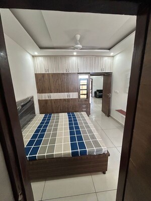 Room in 3 BHK Apartment at NK Sharma Savitry Greens, Lohgarh – for Rent