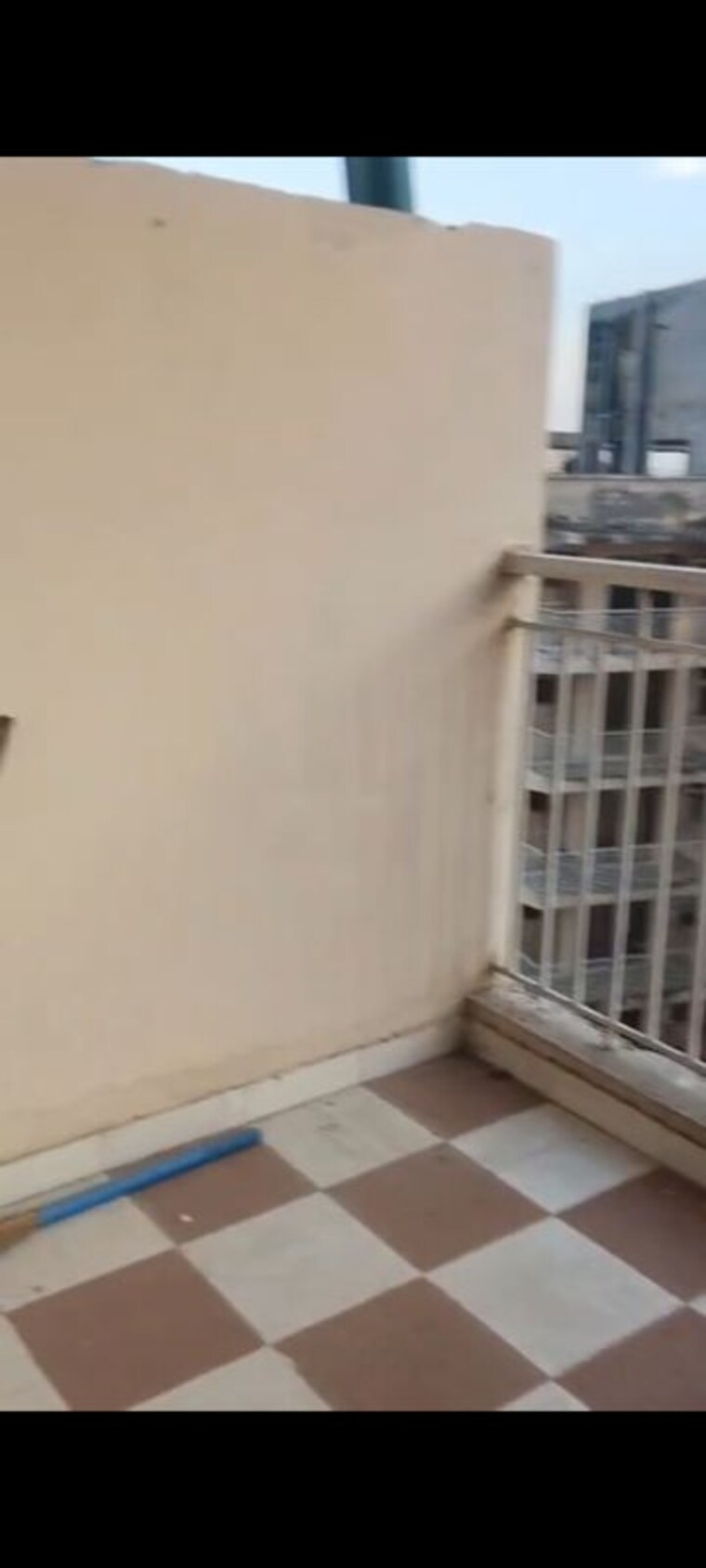 Balcony, shree-vardhman-green-court 1 Bedroom 320 Sq.Ft. Apartment In Sector 90 Gurgaon 10291576