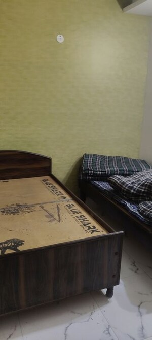 Furnished Amenities in 1 BHK Apartment at ACC Homes, Sector 44 – for Rent