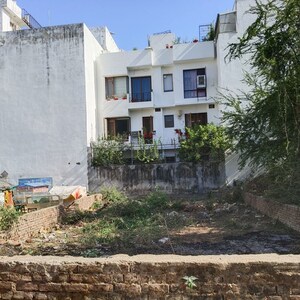  Plot – Exterior View View at Gomti Nagar - for Sale