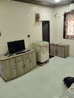 Living Room in 1 BHK Apartment at Colaba – for Rent