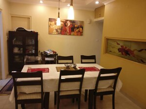 Dining area in 3 BHK Apartment at Sector 10 Dwarka – for Rent