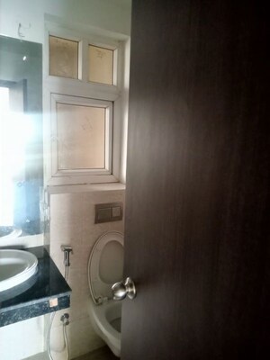 Bathroom in 3.5 BHK Apartment at Jaypee Greens Aman, Sector 151 – for Rent
