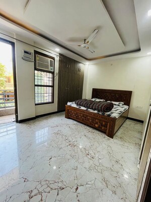 1 BHK Builder Floor For Rent in Sector 45