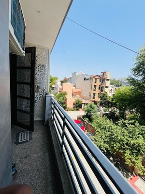 Balcony in 1 BHK Builder Floor at Sector 45 – for Rent