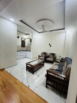 Team Area in 1 BHK Builder Floor at Sector 45 – for Rent