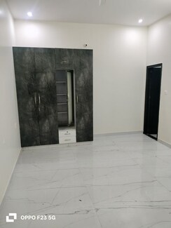 2.5 BHK + Store Room Builder Floor For Rent in Amar Shaheed Path