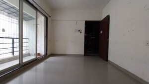 Room in 1 BHK Apartment at Delta Greens, Sector 4 Pushpak Nagar – for Sale